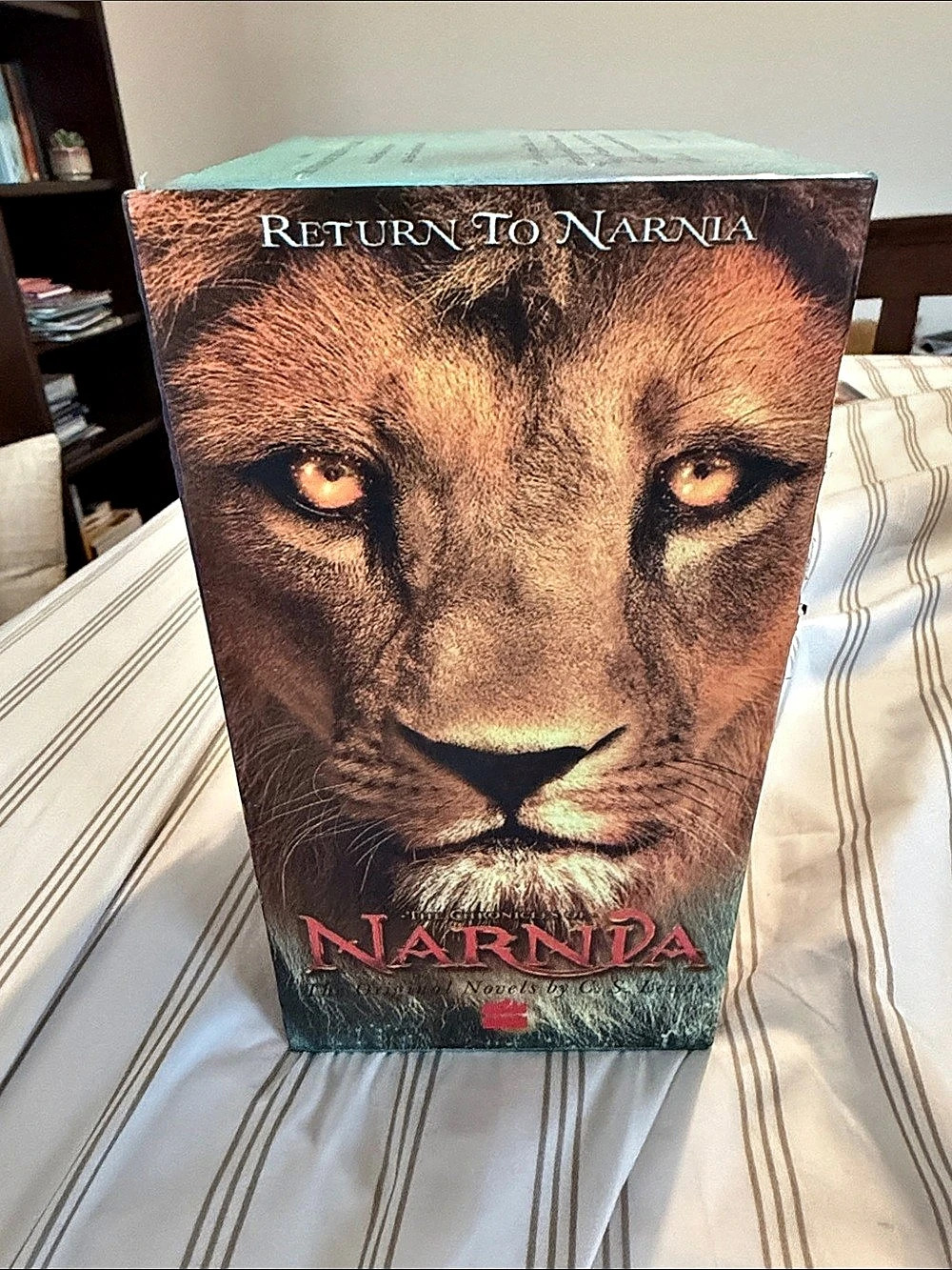 HarperCollins The Chronicles of Narnia Book Box Set Slipcase